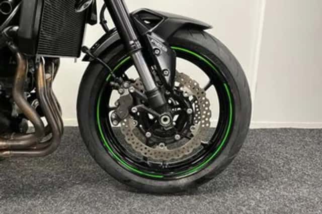 Kawasaki Z900 (2018) thumbnail 5
