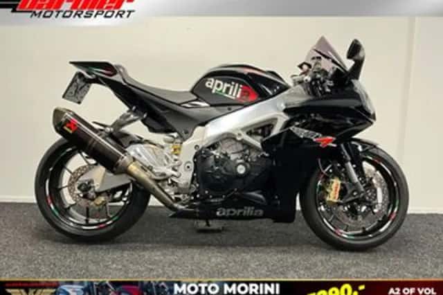 Aprilia RSV4R (2011) thumbnail 1
