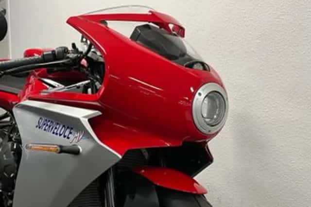 MV Agusta Superveloce 800 (2026) thumbnail 2