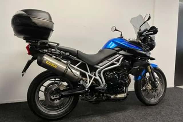 Triumph Tiger 800 (2011) thumbnail 5