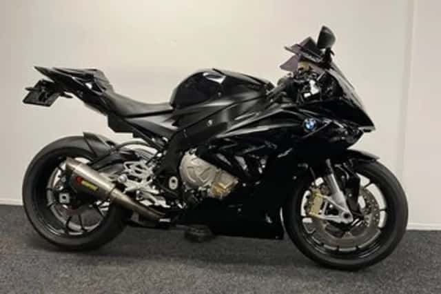 BMW S 1000 RR (2016) thumbnail 4