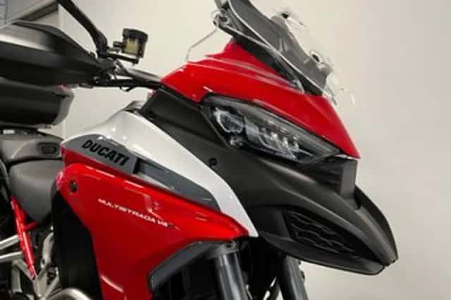 Ducati Multistrada V4S (2021) thumbnail 3