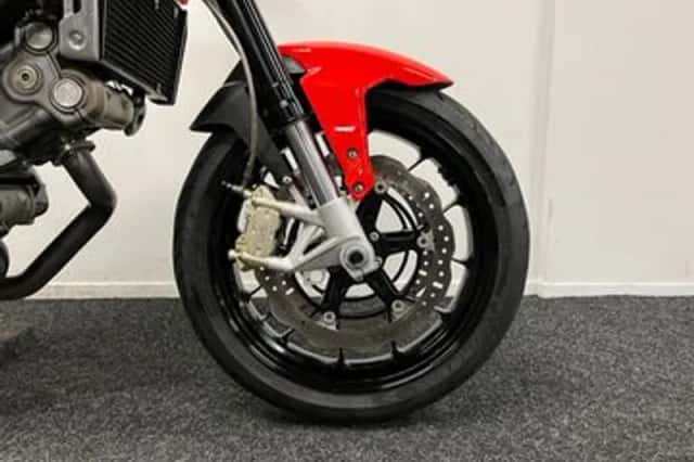 Aprilia Shiver 750 (2011) thumbnail 5