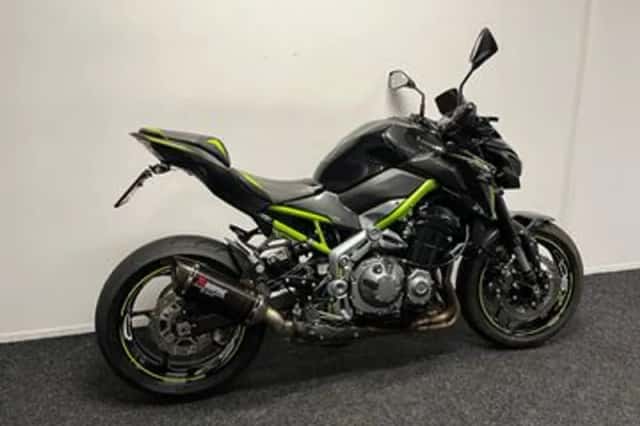 Kawasaki Z900 (2018) thumbnail 4