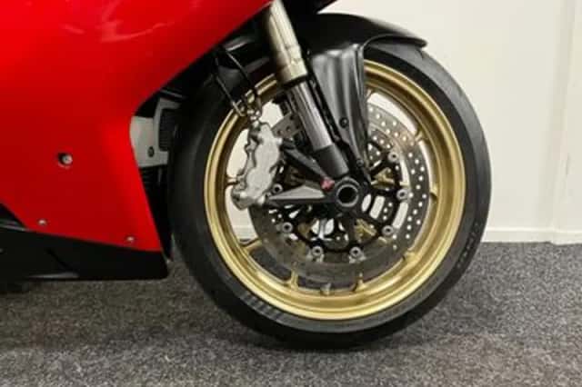 Ducati 848 (2008) thumbnail 6