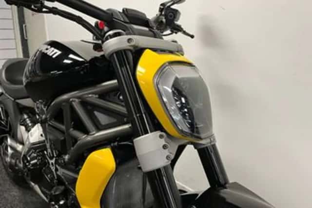 Ducati Xdiavel S (2016) thumbnail 3