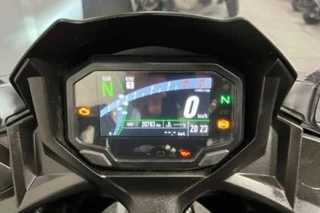 Kawasaki Ninja 650 (2023) thumbnail 2