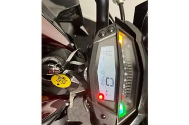 Kawasaki Z1000 Sugomi Edition (2017) thumbnail 2
