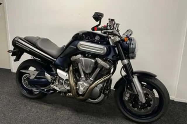 Yamaha MT-01 (2006) thumbnail 4