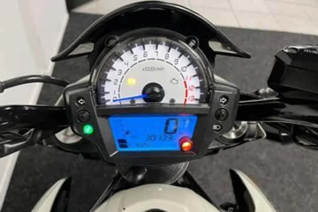 Kawasaki Er-6n (2016) thumbnail 2
