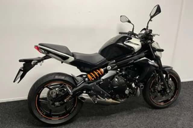 Kawasaki Er-6n (2016) thumbnail 4