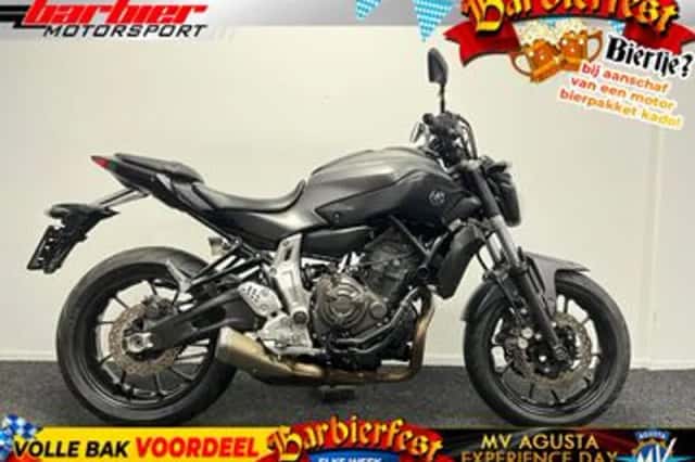 Yamaha MT-07 (2015) thumbnail 1