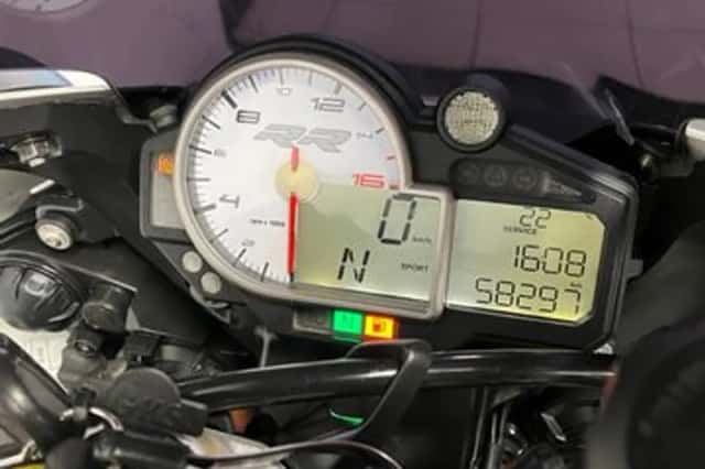 BMW S 1000 RR (2013) thumbnail 2