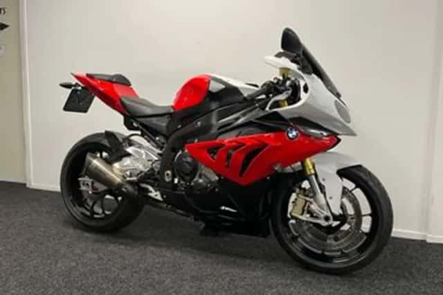 BMW S 1000 RR (2013) thumbnail 4