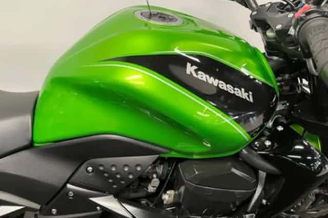 Kawasaki Z750 (2011) thumbnail 3