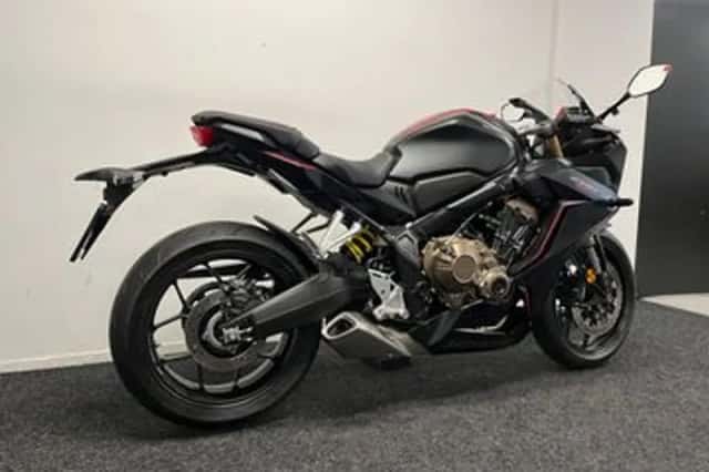 Honda CBR650R (2020) thumbnail 5