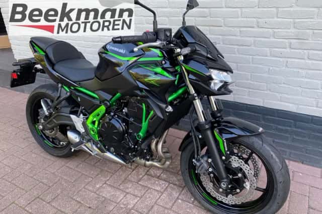 Kawasaki Z650 (2024) thumbnail 2