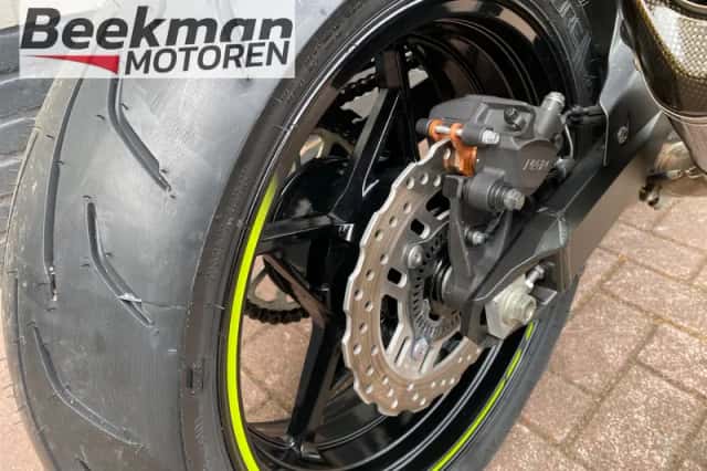 Kawasaki Z900 (2021) thumbnail 4