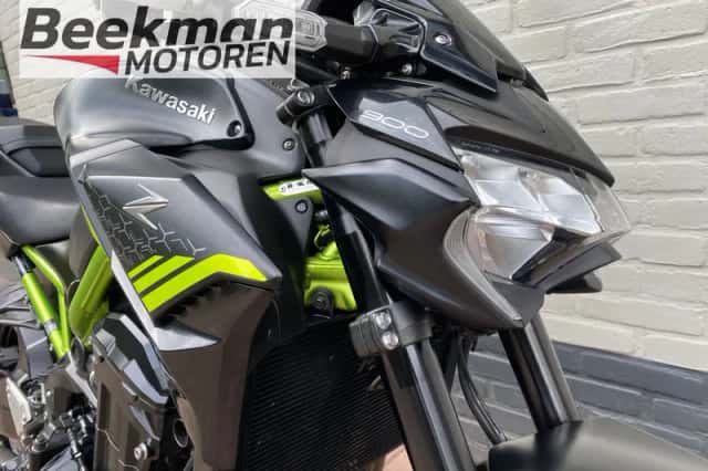 Kawasaki Z900 (2021) thumbnail 5