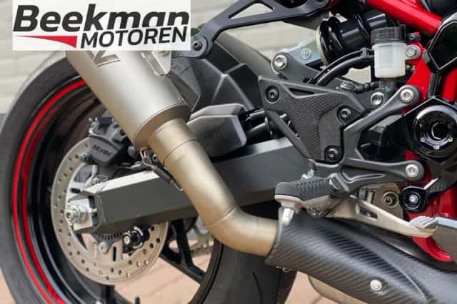 Kawasaki Z900 (2025) thumbnail 6