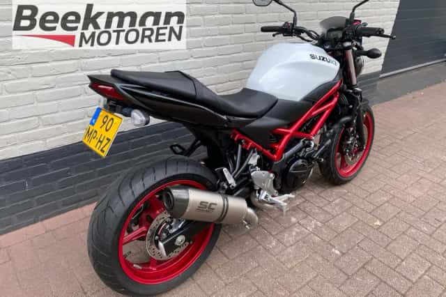 Suzuki SV650 (2021) thumbnail 3