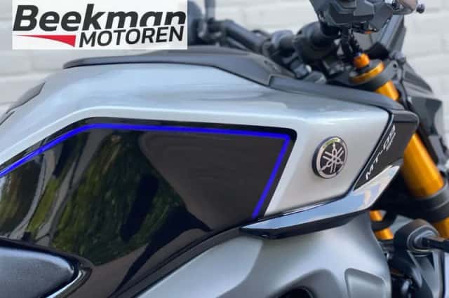 Yamaha MT 09 SP (2025) thumbnail 4