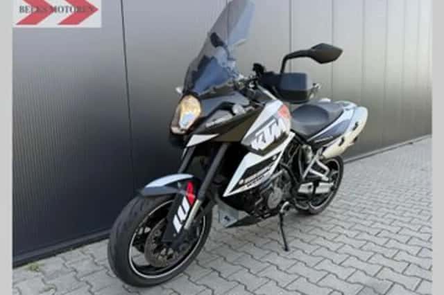 KTM 990 Supermoto T (2010) thumbnail 5