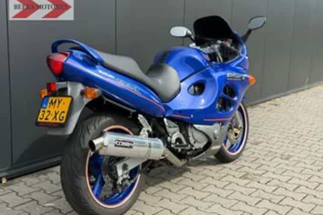 Suzuki GSX600F (1998) thumbnail 3