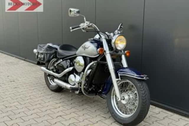 Kawasaki VN 800 Classic (1997) thumbnail 2