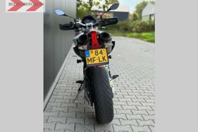 Aprilia Dorsoduro 1200 (2011) thumbnail 4