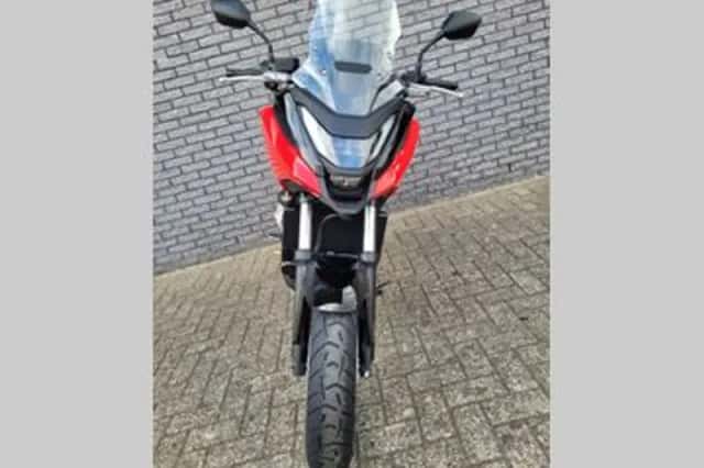 Honda NC750X (2026) thumbnail 2