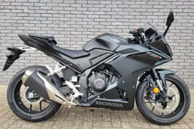 Honda CBR500R (2026) thumbnail 1