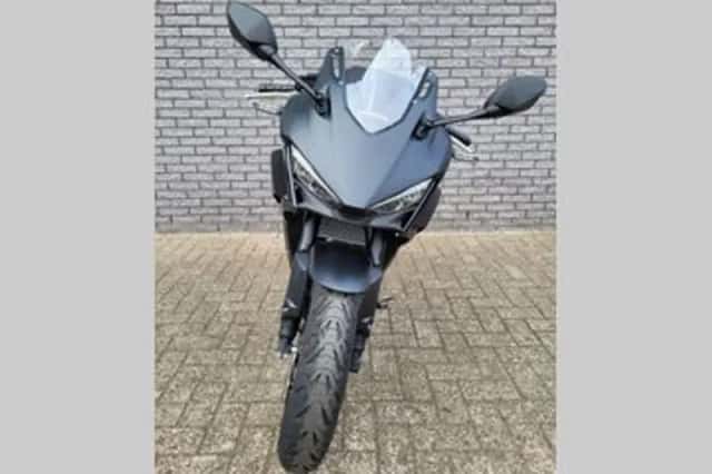 Honda CBR500R (2026) thumbnail 2