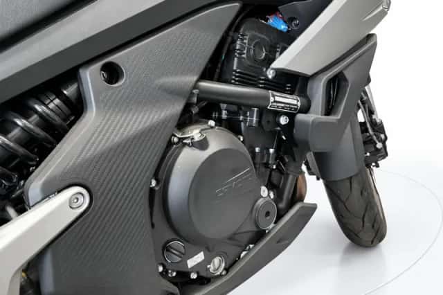 CFMoto 700 MT (2024) thumbnail 6