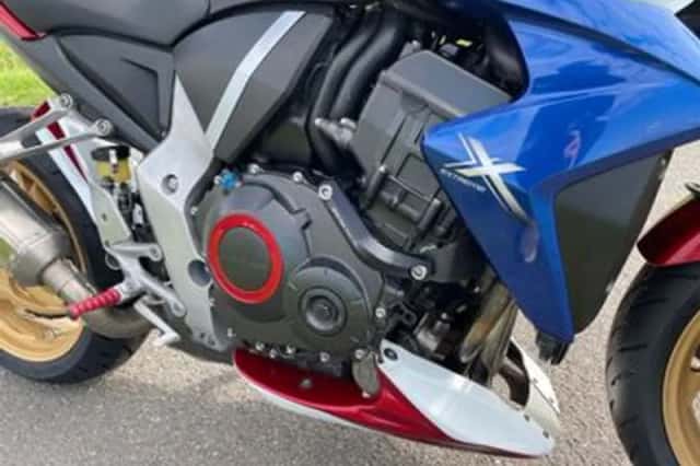 Honda CB1000R (2011) thumbnail 4