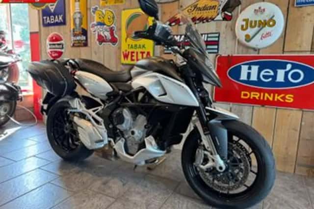 MV Agusta Stradale 800 (2017) thumbnail 2