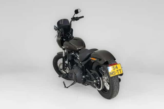 Harley-Davidson Street Bob (2020) thumbnail 4