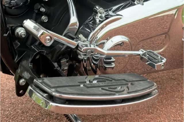 Harley-Davidson Softail Deluxe (2013) thumbnail 4