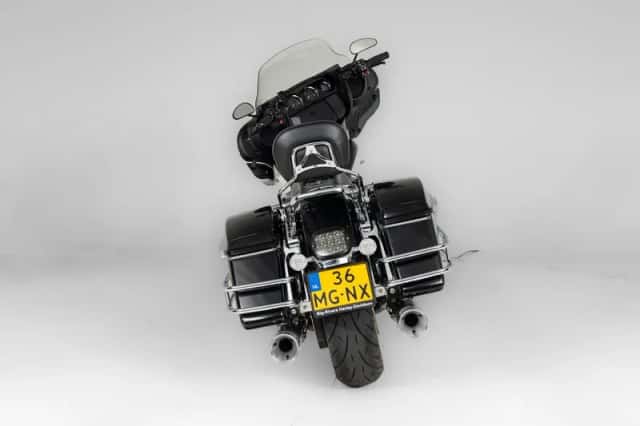 Harley-Davidson Electra Glide Police (2016) thumbnail 3