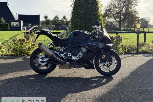 BMW S 1000 RR (2026) thumbnail 2