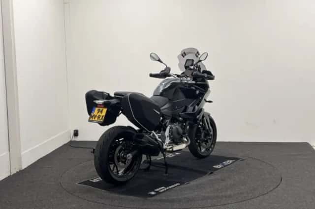 BMW F 900 XR (2024) thumbnail 6