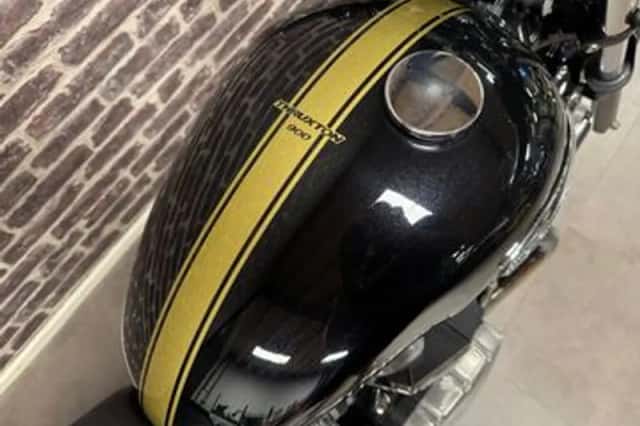 Triumph Thruxton (2014) thumbnail 4