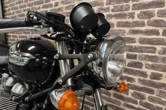 Triumph Thruxton (2014) thumbnail 6