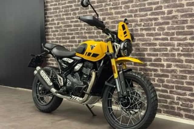 Triumph Scrambler 400 XC (2026) thumbnail 2