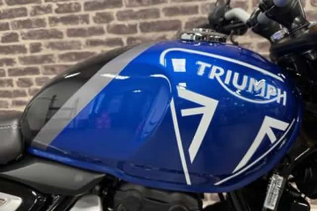 Triumph Speed 400 (2024) thumbnail 3