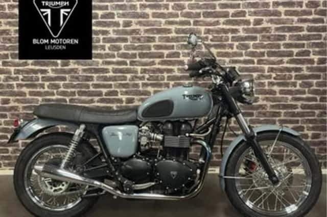 Triumph Bonneville T100 (2006) thumbnail 1