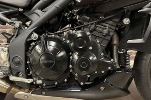 Triumph Speed Tripl 1050 `94 (2016) thumbnail 6