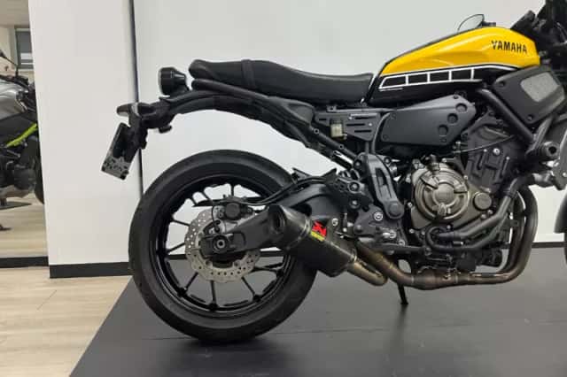 Yamaha XSR700 (2016) thumbnail 2