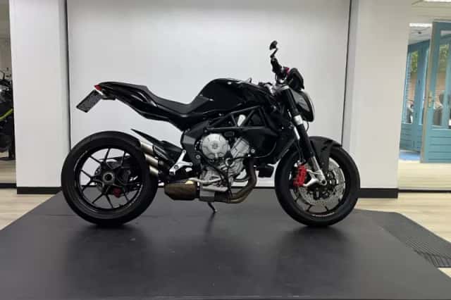 MV Agusta Brutale 675 (2012) thumbnail 1