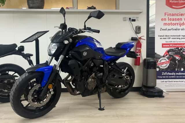 Yamaha MT-07 (2017) thumbnail 1